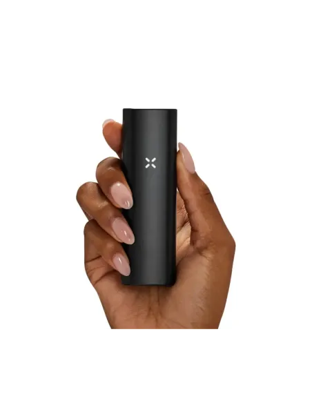 PAX Plus Onyx - Kit di Avvio - Vaporizzatore Erbe Secche – in mano