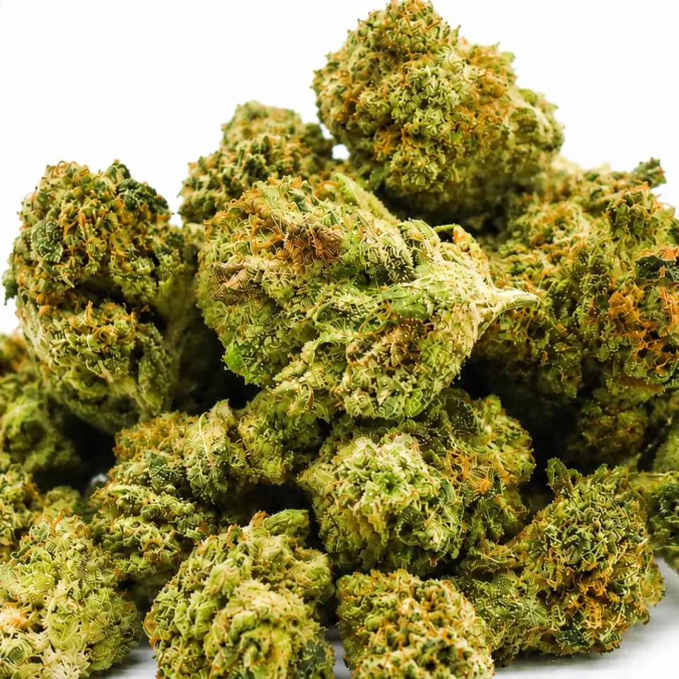 THCX Flower Power Skunk Medium Buds – closeup